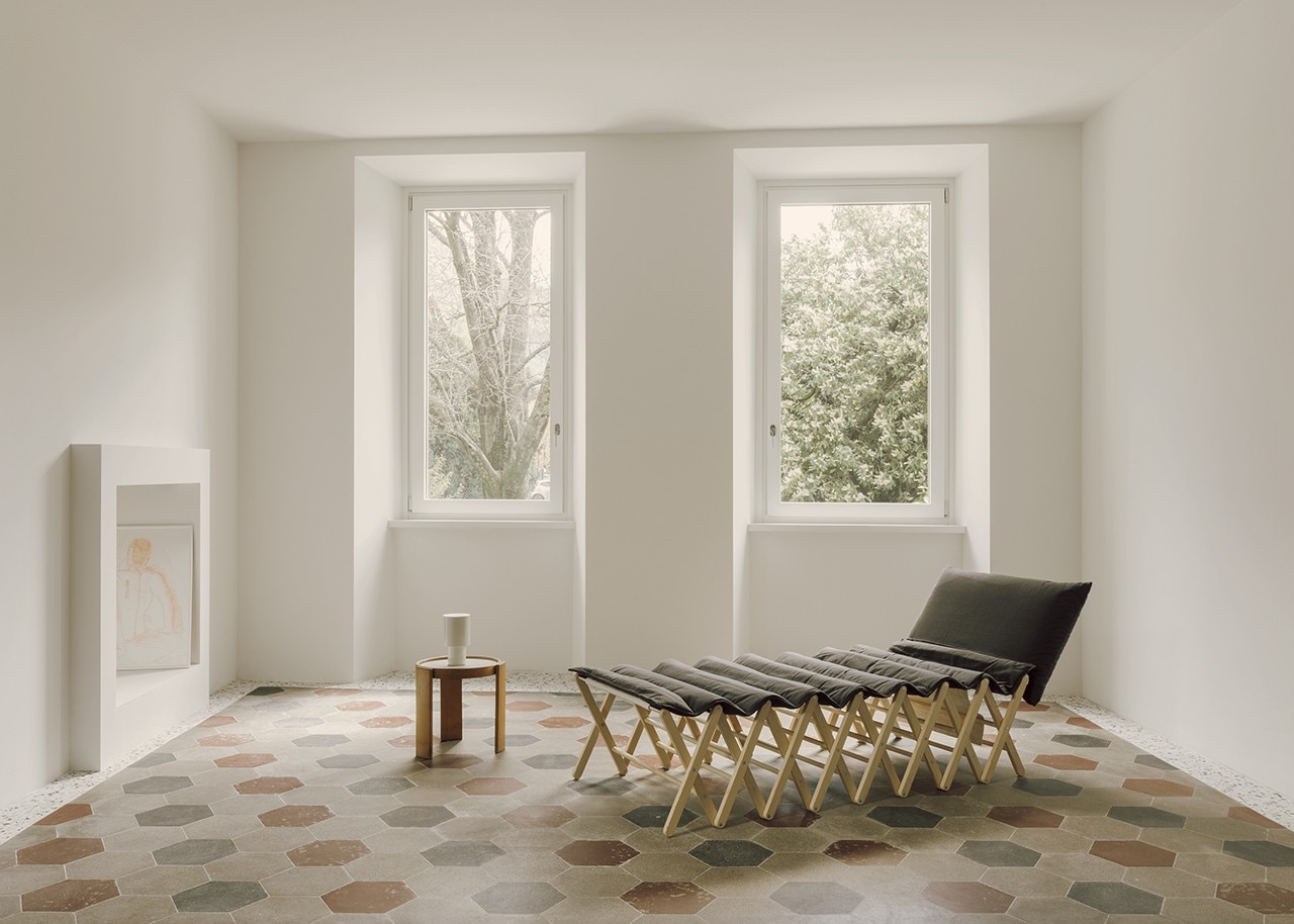 In the Como countryside, parentesi.studio has enhanced the original features of this rustic villa